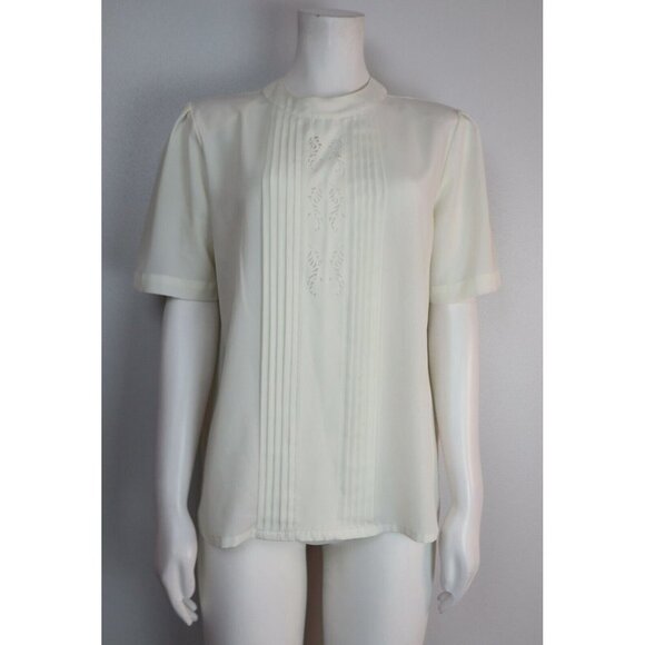 WOMEN'S IVORY WHITE SHORT SLEEVE SILKY TEXTURED BLOUSE - YVES ST. CLAIR - SIZE 8 - Picture 2 of 7